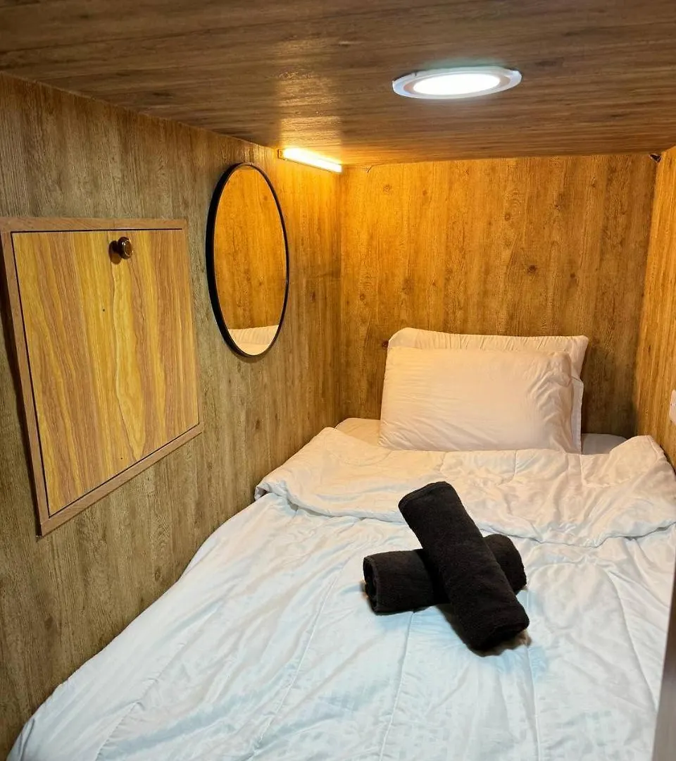 Capsule hotel Capsule Room In Business Bay Near Downtown Dubai United Arab Emirates