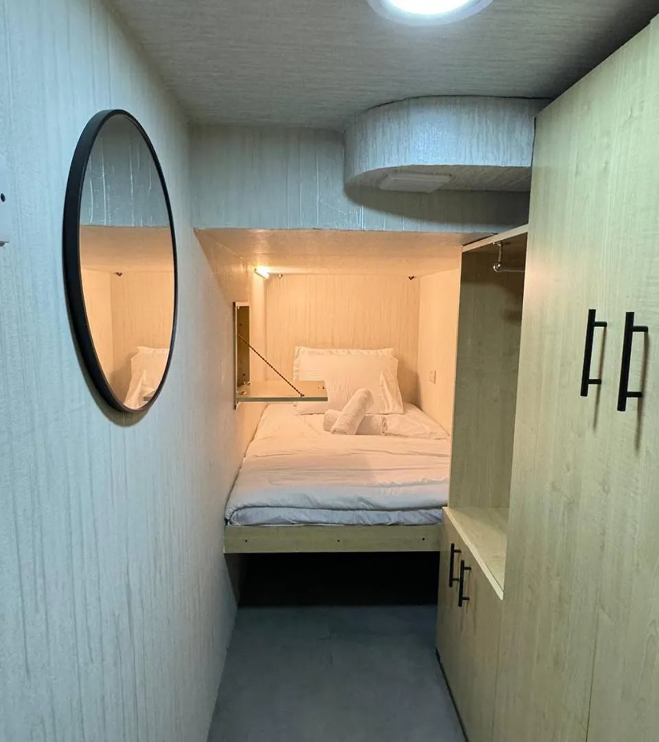 Capsule Room In Business Bay Near Downtown Dubai 0*,